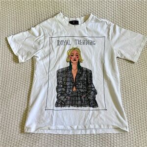 Graphic T-Shirt with Illustration